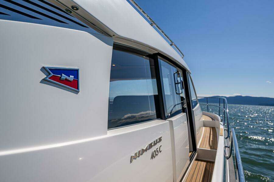 44ft Nimbus Yacht For Sale