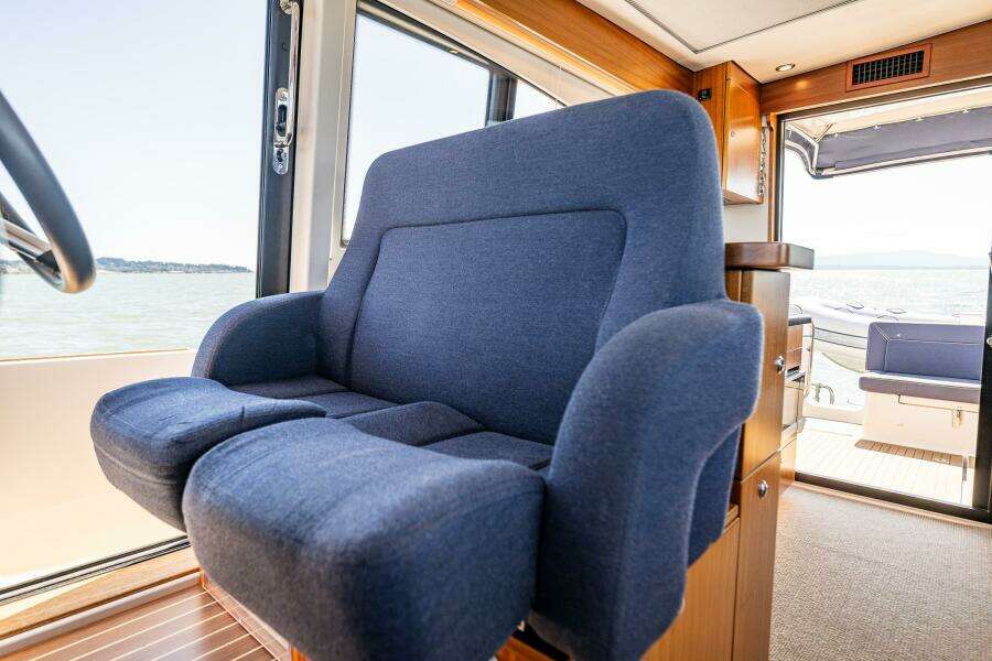 44ft Nimbus Yacht For Sale