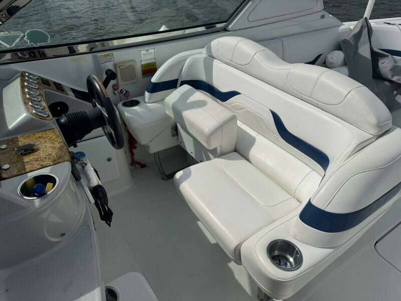 33ft Formula Yacht For Sale