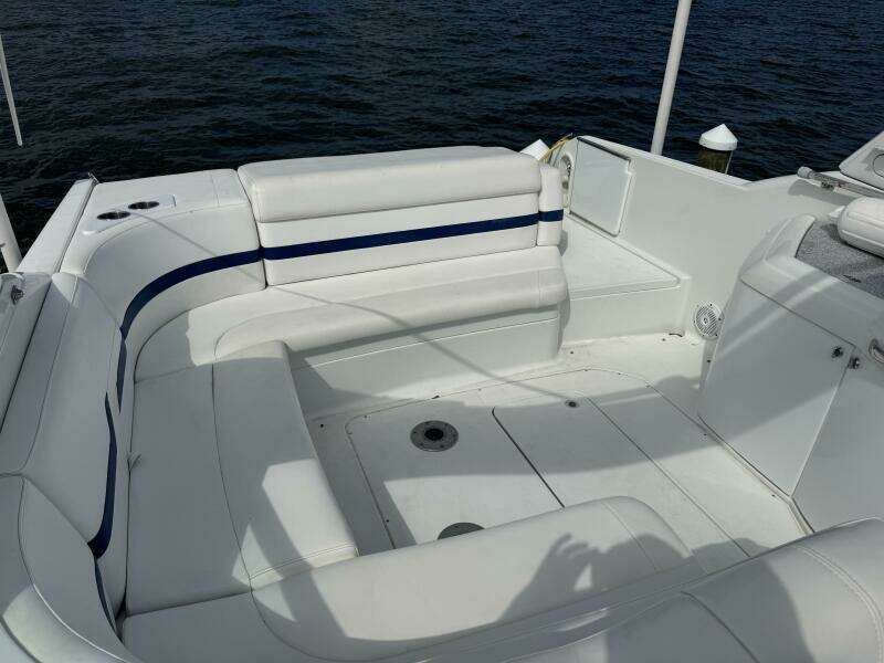 33ft Formula Yacht For Sale