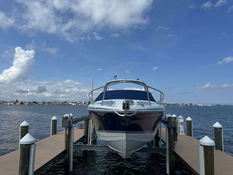 33ft Formula Yacht For Sale