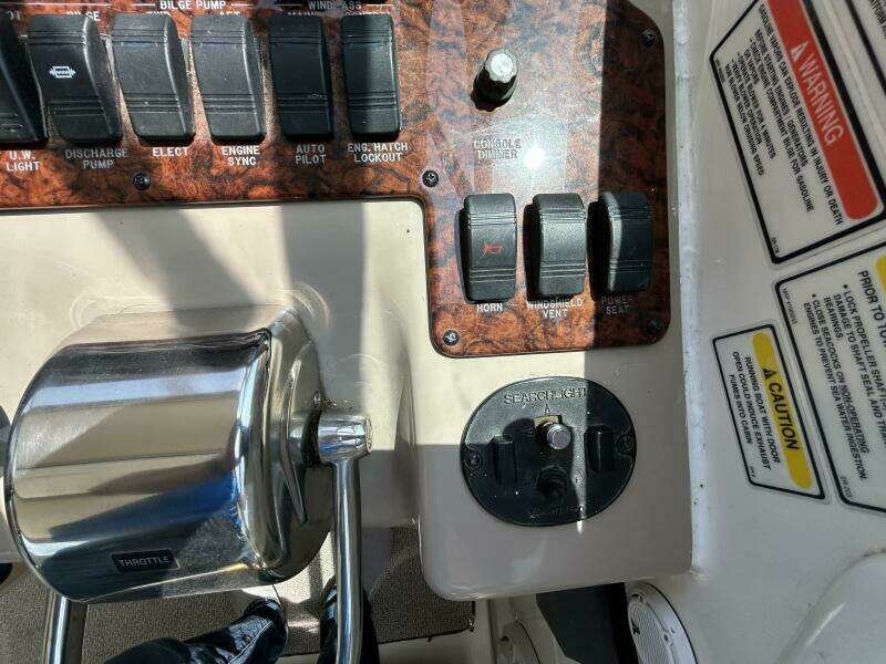 33ft Sea Ray Yacht For Sale
