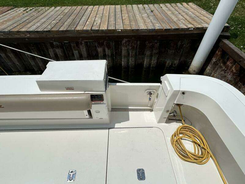 33ft Sea Ray Yacht For Sale