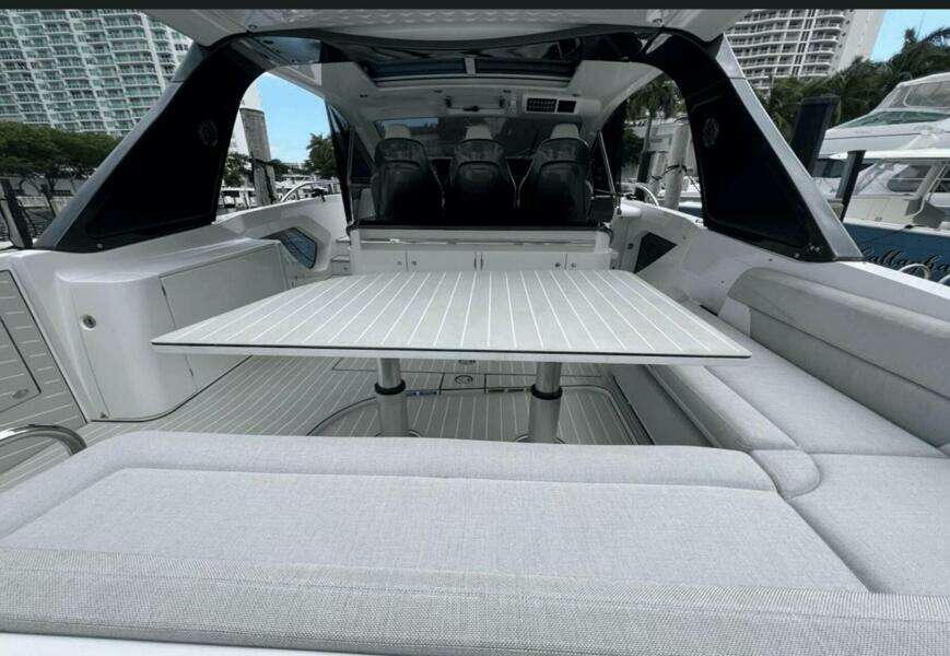 42ft Azimut Yacht For Sale