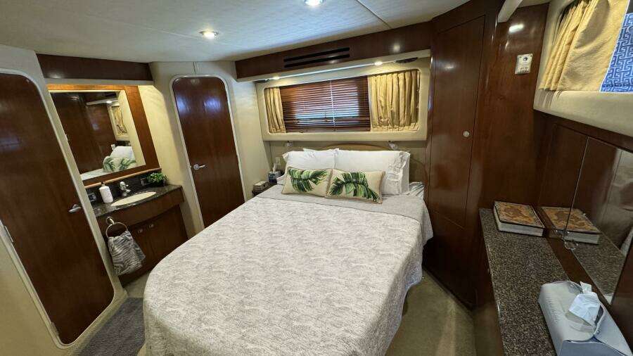 39ft Sea Ray Yacht For Sale
