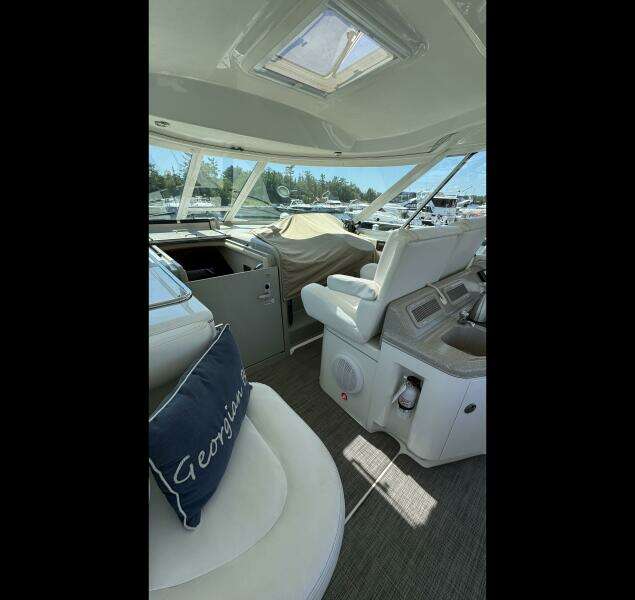 39ft Sea Ray Yacht For Sale