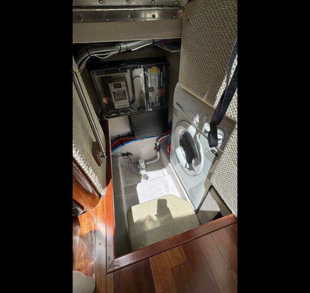 39ft Sea Ray Yacht For Sale