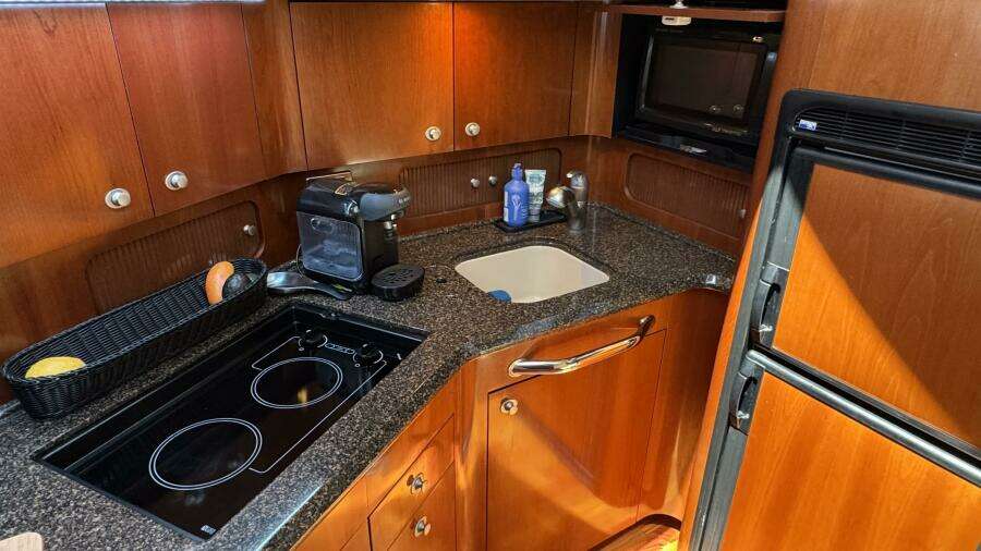 39ft Sea Ray Yacht For Sale