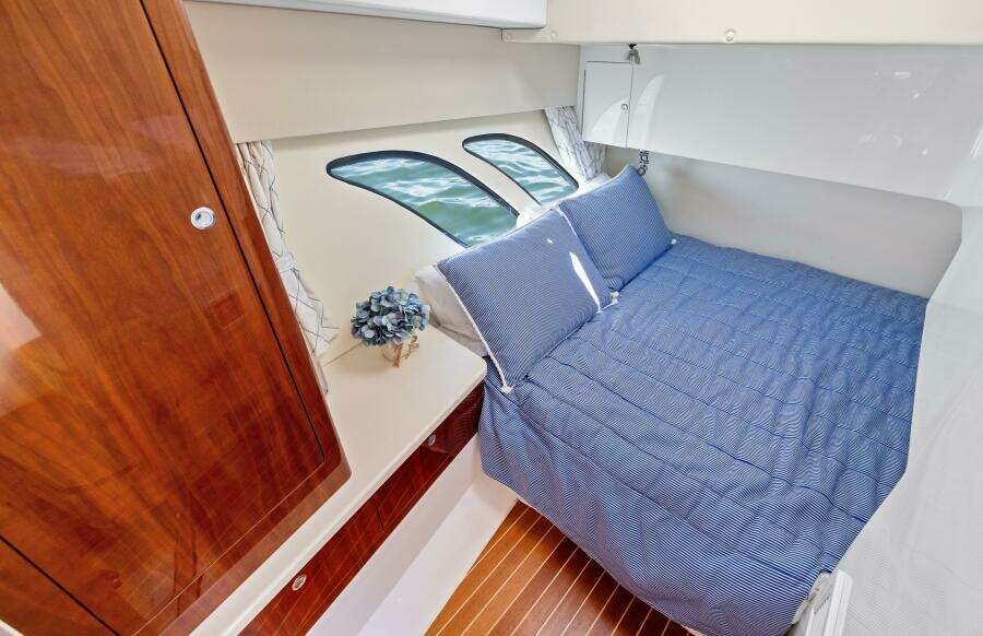 Lil  Sumpin II 43ft Intrepid Yacht For Sale