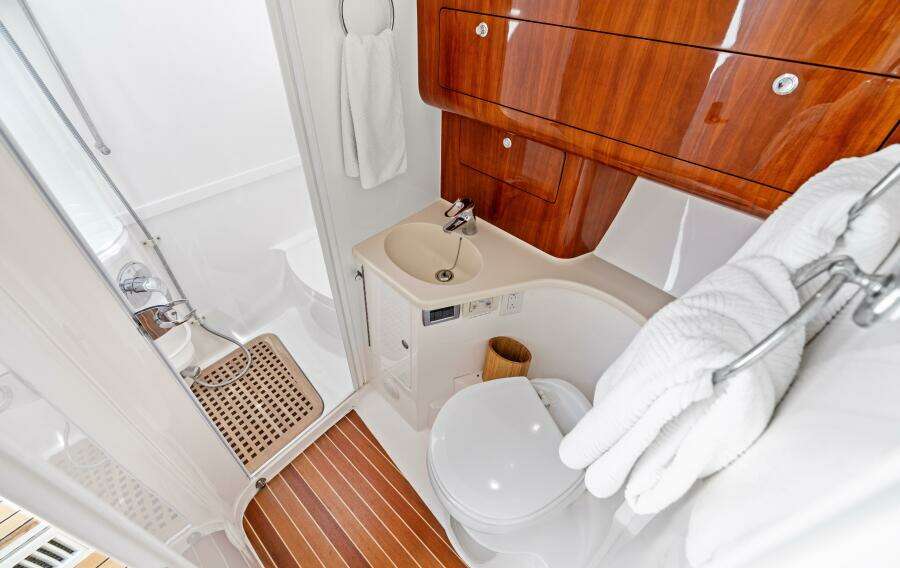 Lil  Sumpin II 43ft Intrepid Yacht For Sale