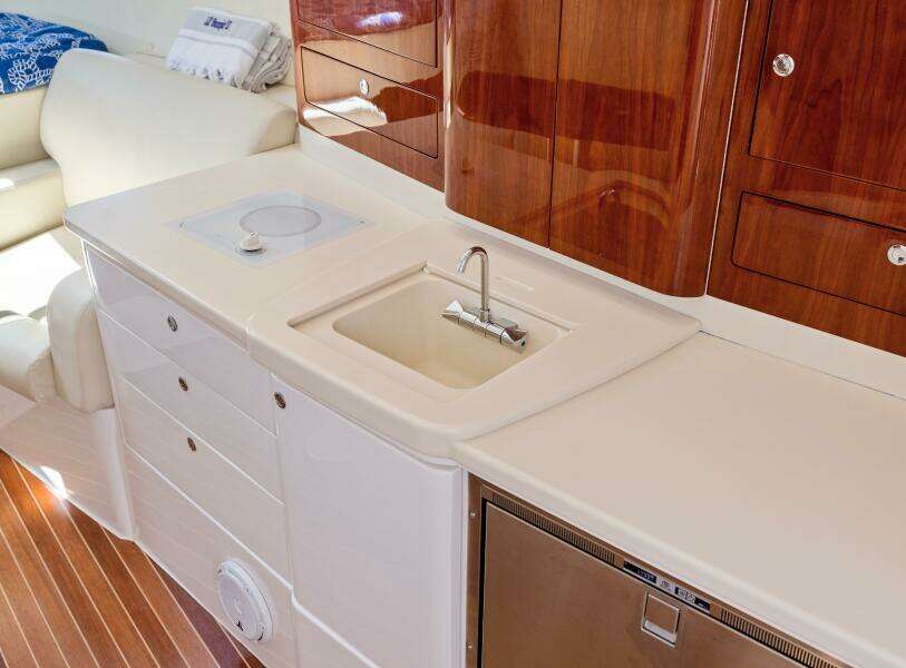 Lil  Sumpin II 43ft Intrepid Yacht For Sale