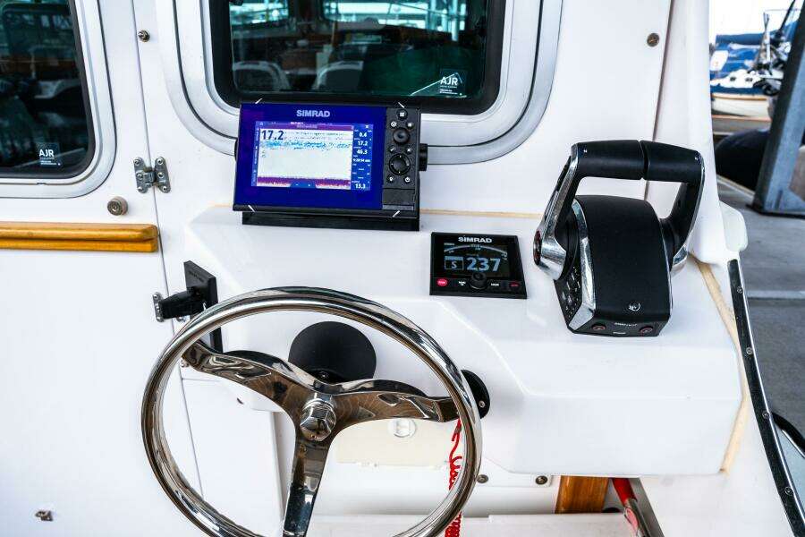 ANNE ELISE 33ft Devlin Yacht For Sale