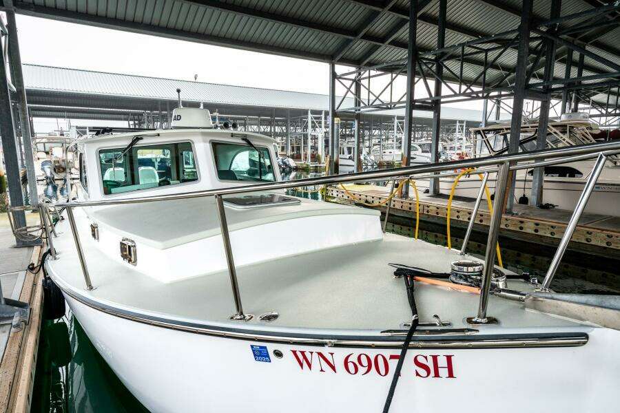 ANNE ELISE 33ft Devlin Yacht For Sale