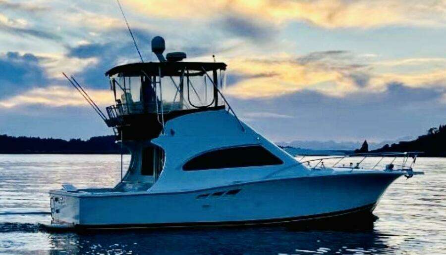 Uno Mas 36ft Luhrs Yacht For Sale