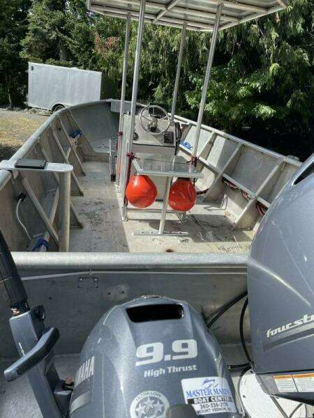 22ft Pacific Boats Yacht For Sale