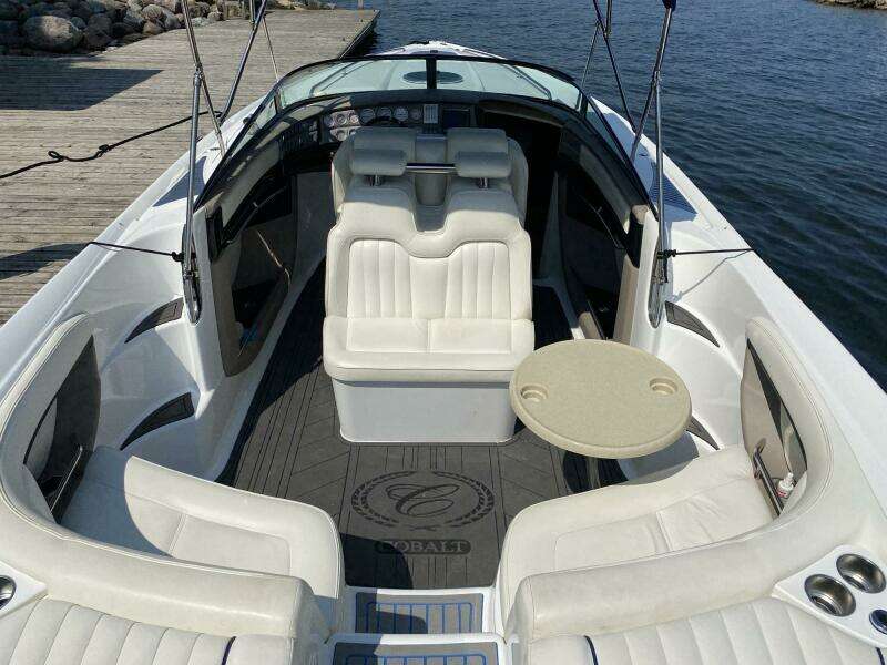 Fearless II 35ft Cobalt Yacht For Sale