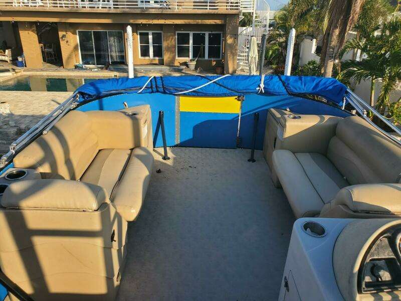 24ft Bahama Yacht For Sale