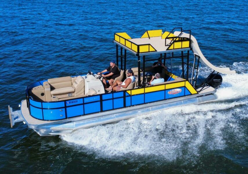 24' 2021 Bahama Commercial Grade Tri-Too