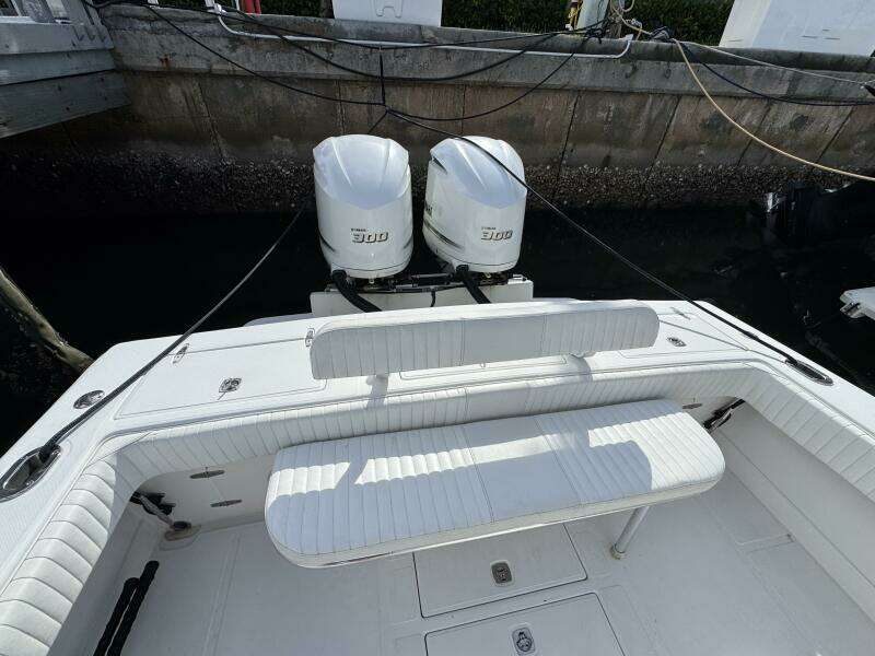 High Time 31ft Jupiter Yacht For Sale