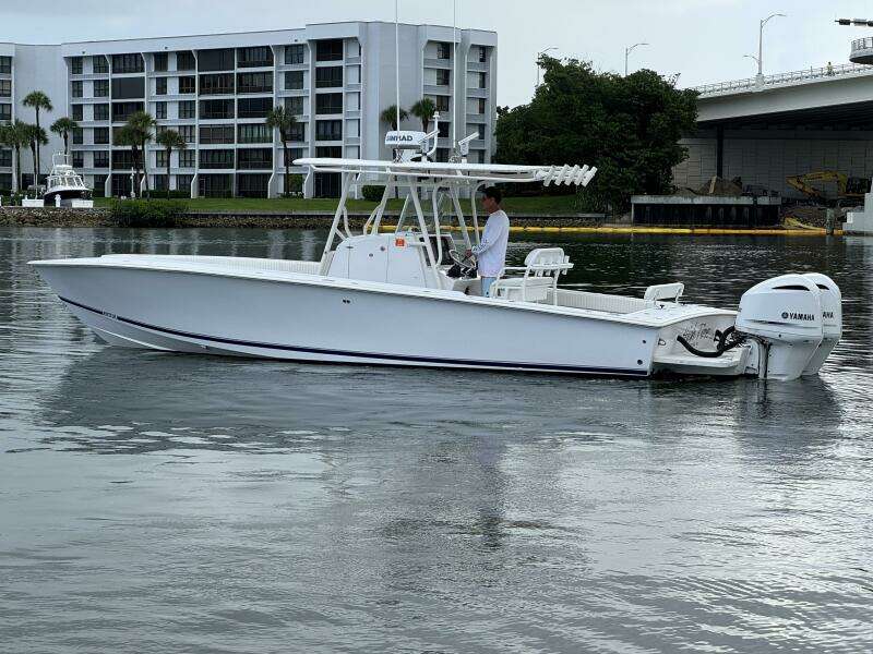 High Time 31ft Jupiter Yacht For Sale