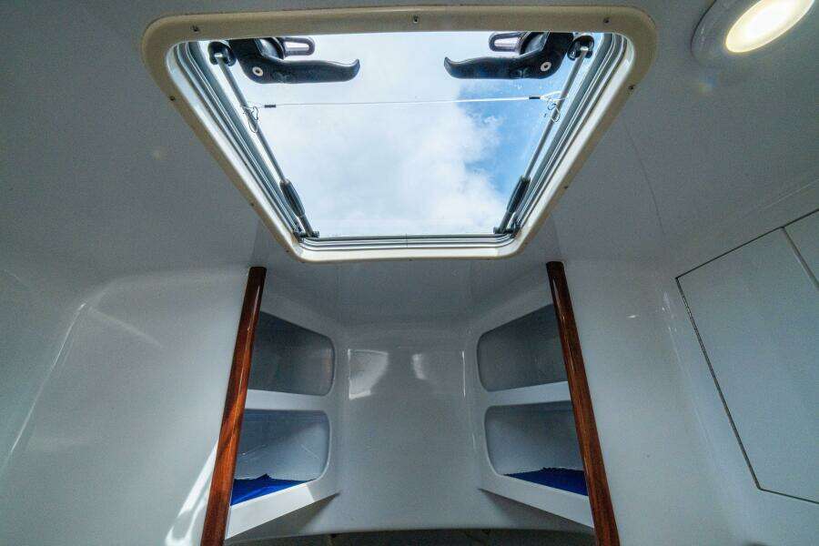 2019 Maverick 36 Walkaround 'Top Fly'