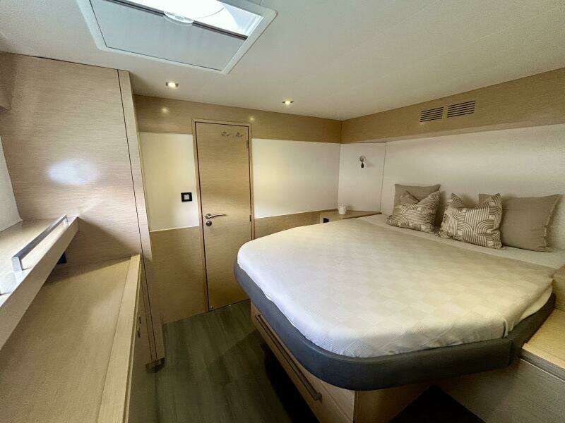No Agenda 56ft Fountaine Pajot Yacht For Sale