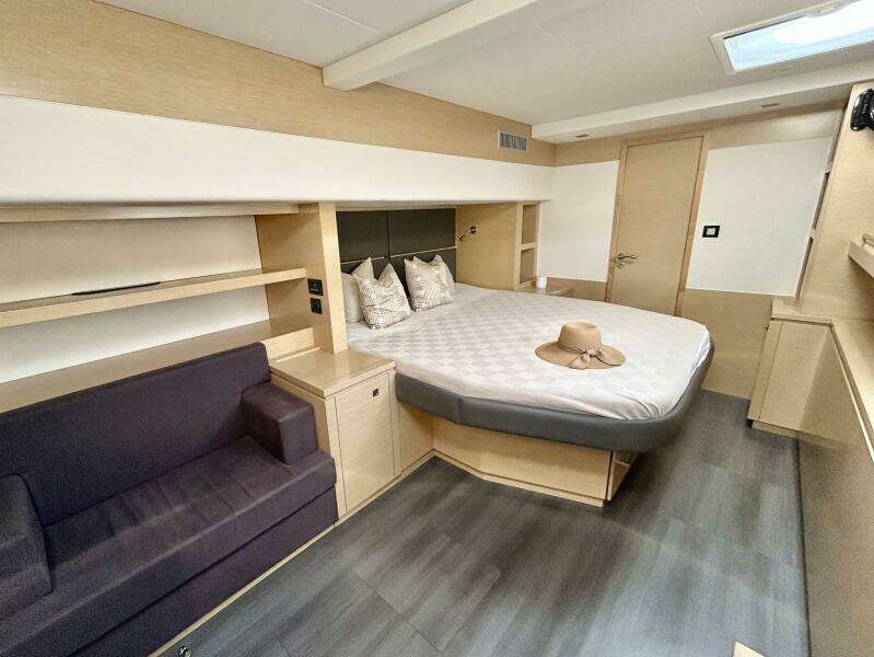 No Agenda 56ft Fountaine Pajot Yacht For Sale
