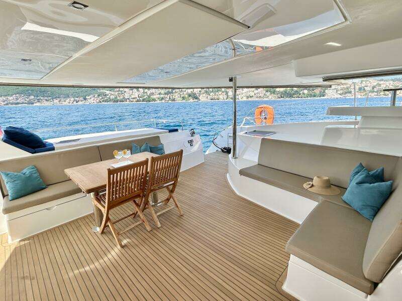No Agenda 56ft Fountaine Pajot Yacht For Sale