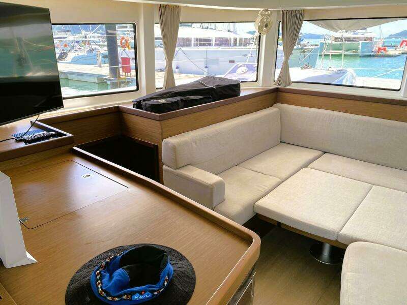 41ft Lagoon Yacht For Sale