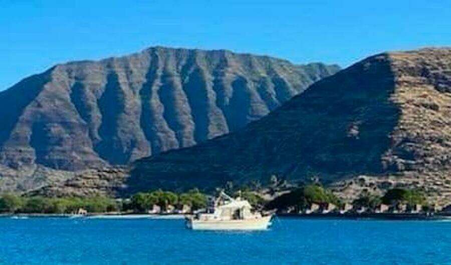 LELE WAI 34ft CHB Yacht For Sale