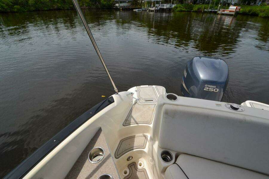 24ft Hurricane Yacht For Sale