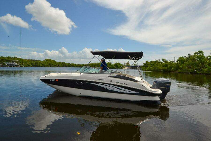 24ft Hurricane Yacht For Sale