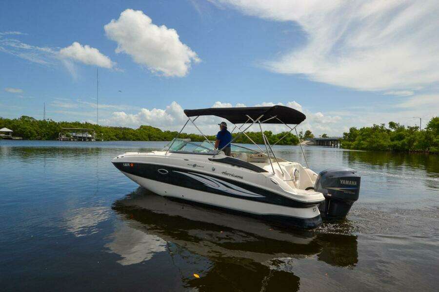 24ft Hurricane Yacht For Sale