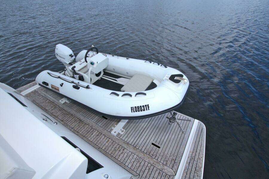 Wanderlust 60ft Dyna Yachts Yacht For Sale