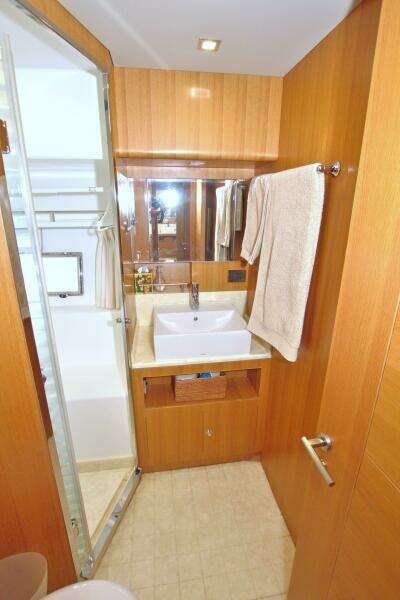 Wanderlust 60ft Dyna Yachts Yacht For Sale