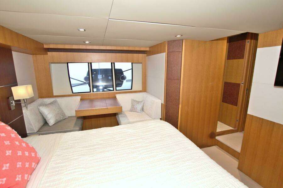 Wanderlust 60ft Dyna Yachts Yacht For Sale