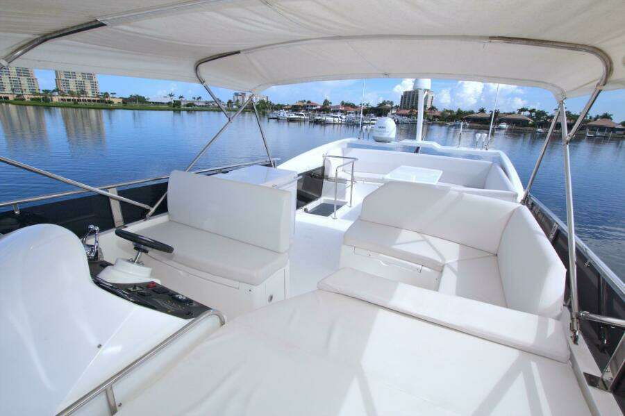 Wanderlust 60ft Dyna Yachts Yacht For Sale