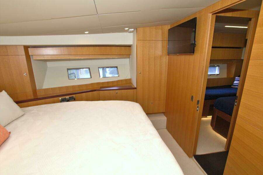 Wanderlust 60ft Dyna Yachts Yacht For Sale