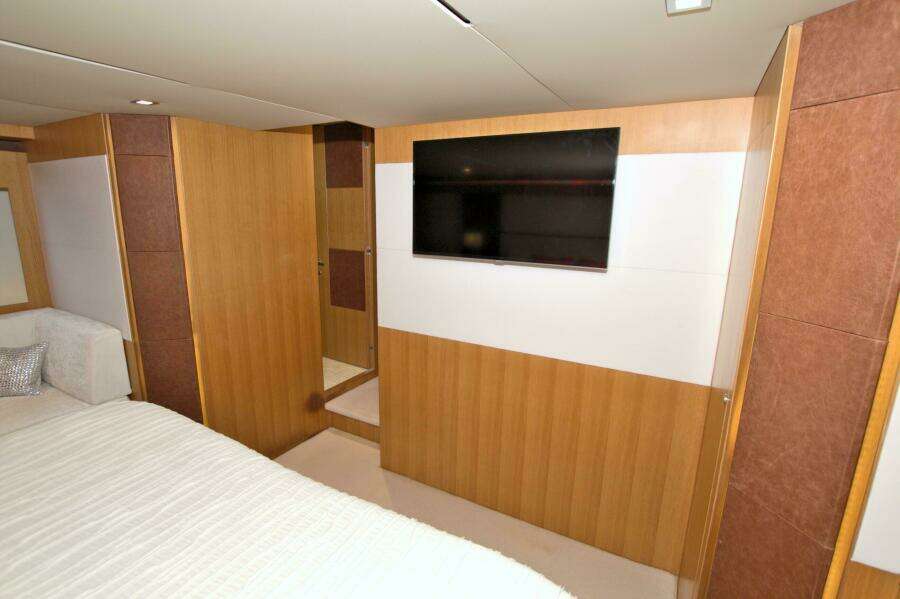 Wanderlust 60ft Dyna Yachts Yacht For Sale