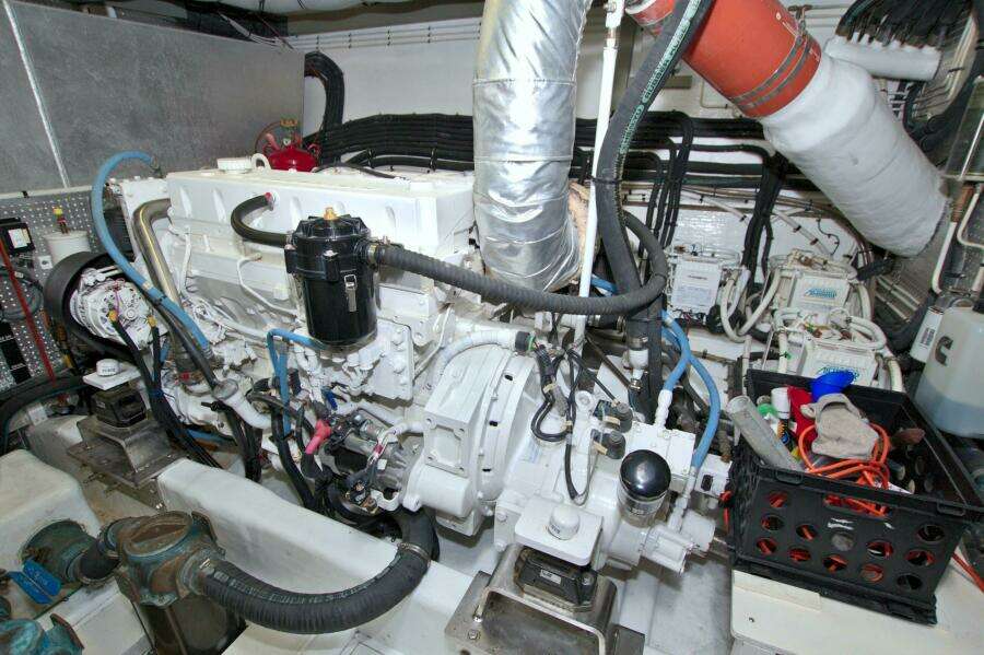 Wanderlust 60ft Dyna Yachts Yacht For Sale