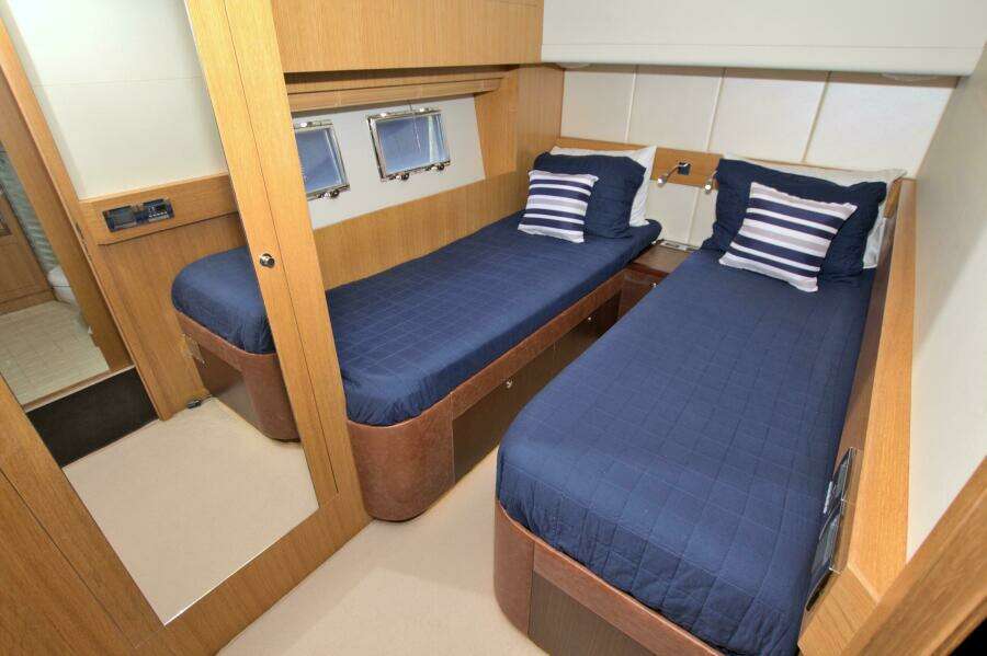 Wanderlust 60ft Dyna Yachts Yacht For Sale