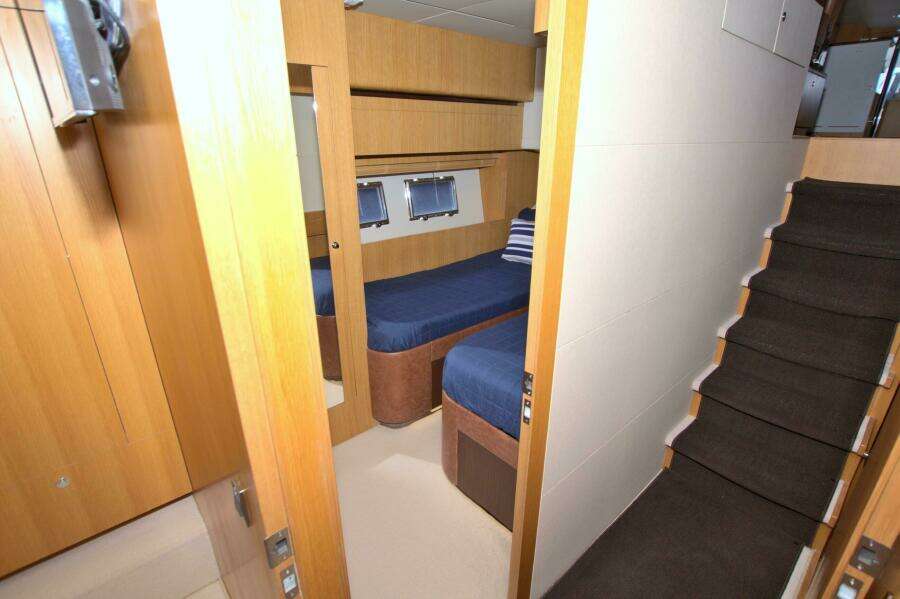 Wanderlust 60ft Dyna Yachts Yacht For Sale