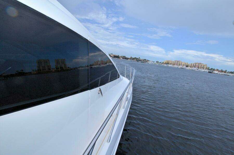 Wanderlust 60ft Dyna Yachts Yacht For Sale