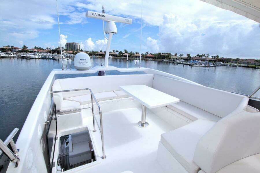 Wanderlust 60ft Dyna Yachts Yacht For Sale
