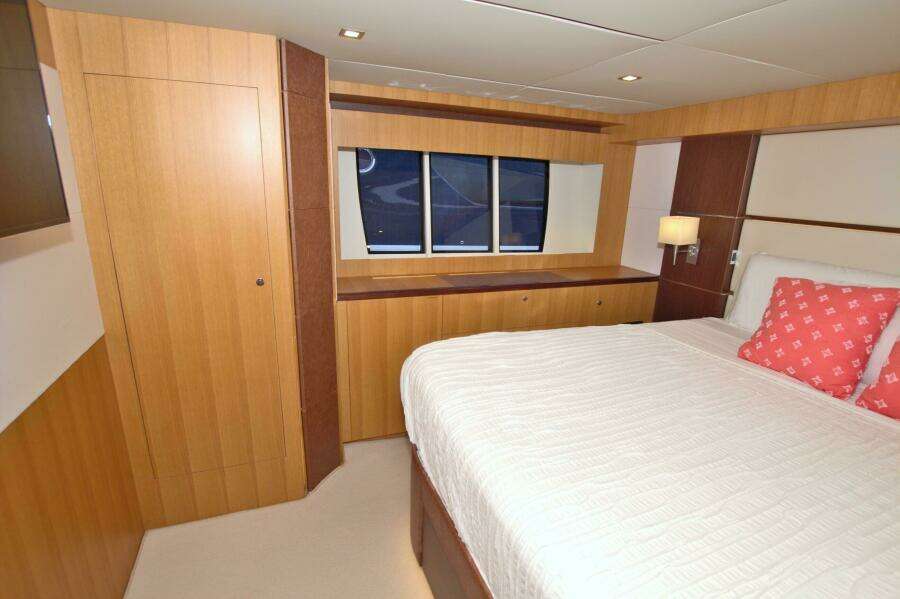 Wanderlust 60ft Dyna Yachts Yacht For Sale