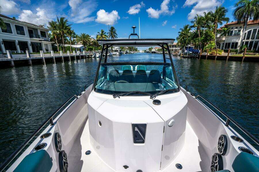 28ft Axopar Yacht For Sale