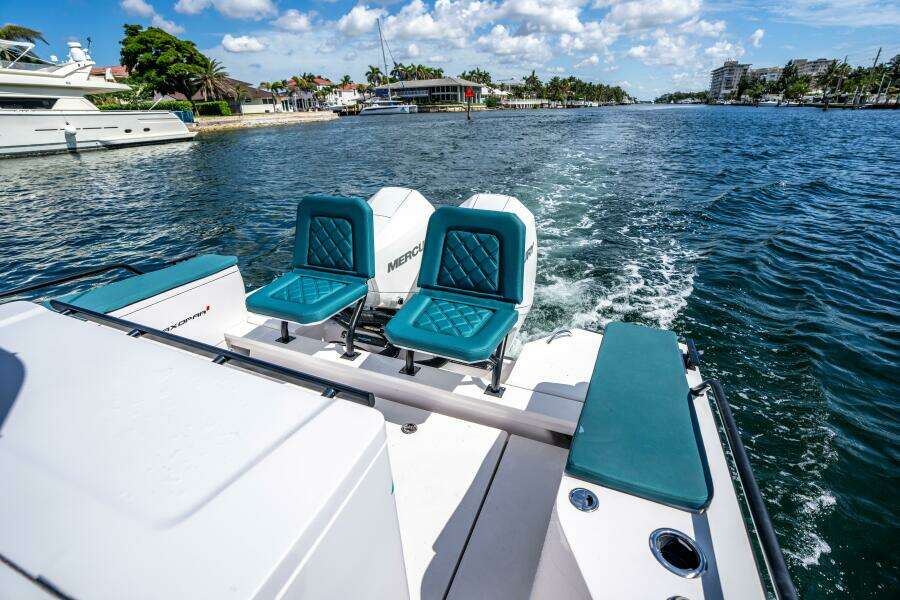28ft Axopar Yacht For Sale