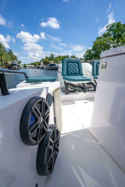 28ft Axopar Yacht For Sale