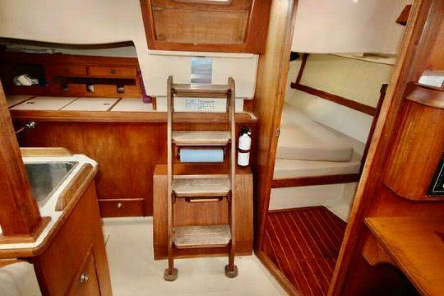 Solasta 35ft Island Packet Yacht For Sale