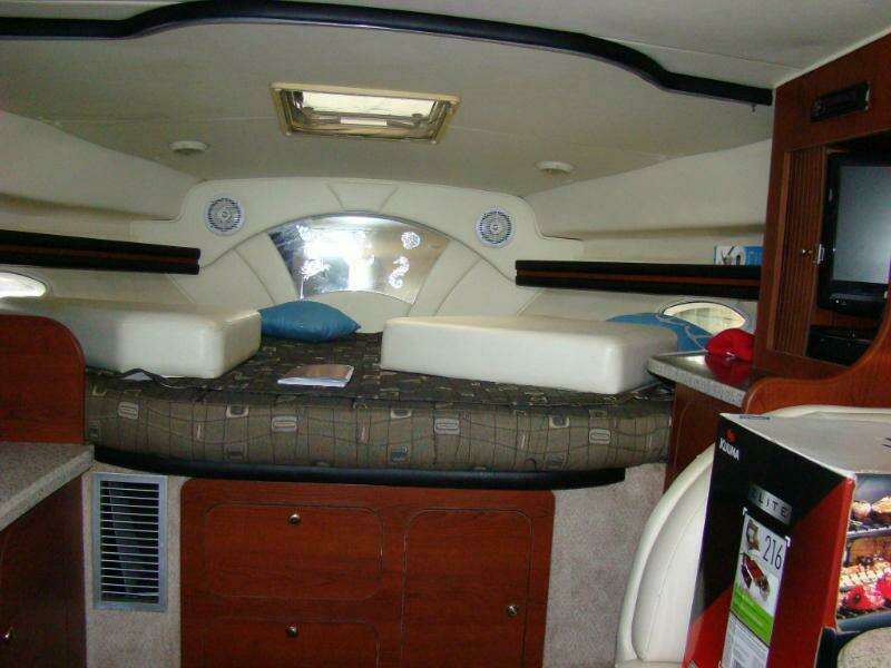 37ft Rinker Yacht For Sale
